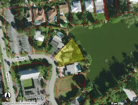 1070 11th St N, Naples, FL 34102 photo 2