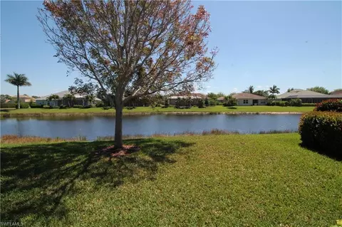 382 Saddlebrook Ln, Naples, FL 34110 photo 24