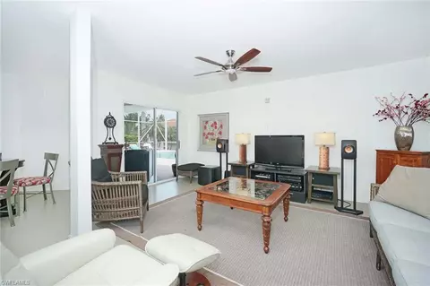 405 Pine Ave, Naples, FL 34108 photo 14
