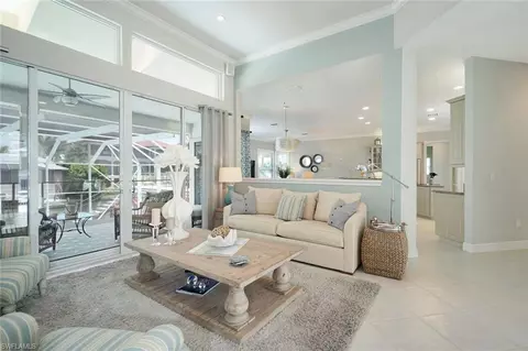 405 Pine Ave, Naples, FL 34108 photo 4