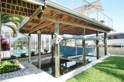 405 Pine Ave, Naples, FL 34108 photo 18