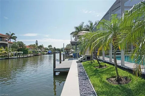 405 Pine Ave, Naples, FL 34108 photo 24
