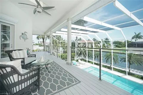 405 Pine Ave, Naples, FL 34108 photo 7