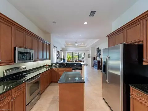 7520 Moorgate Point Way, Naples, FL 34113 photo 4