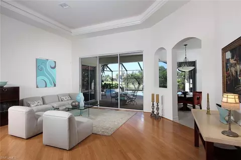 4995 Rustic Oaks Cir, Naples, FL 34105 photo 3