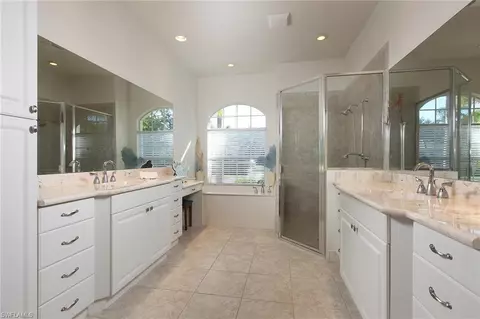 4995 Rustic Oaks Cir, Naples, FL 34105 photo 10