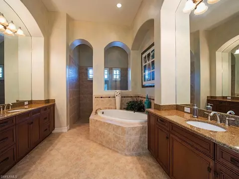 7448 Byrons Way, Naples, FL 34113 photo 10