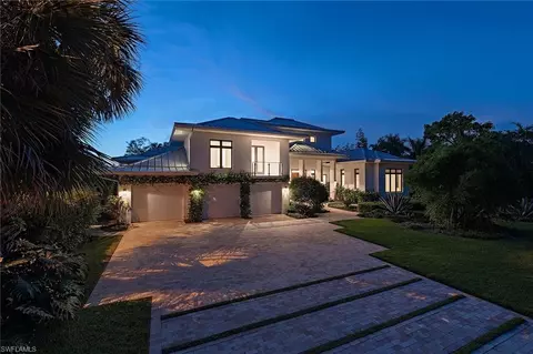 2180 Sheepshead Dr, Naples, FL 34102 photo 2