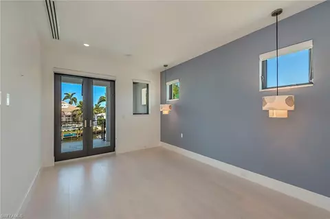 2180 Sheepshead Dr, Naples, FL 34102 photo 13