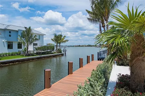 685 16th Ave S, Naples, FL 34102 photo 10