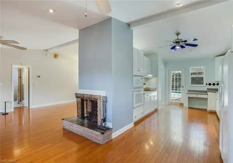 739 7th Ave N, Naples, FL 34102 photo 4