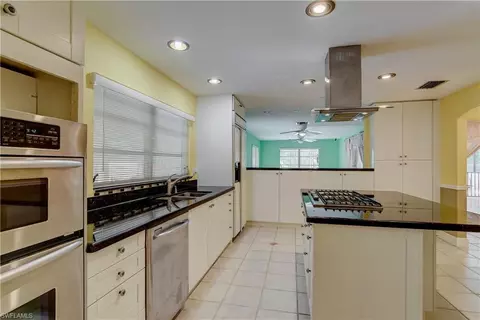 5775 Painted Leaf Ln, Naples, FL 34116 photo 6