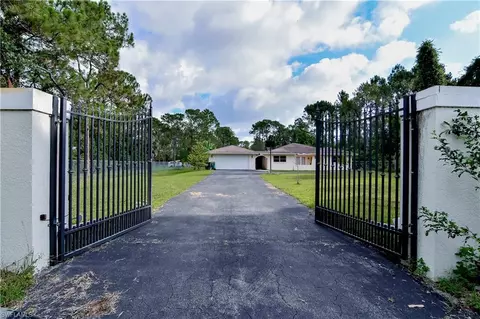 5775 Painted Leaf Ln, Naples, FL 34116 photo 3