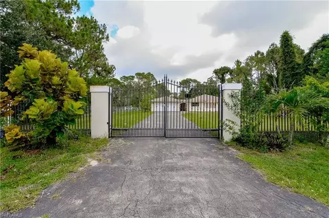 5775 Painted Leaf Ln, Naples, FL 34116 photo 2