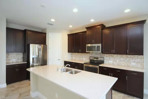 3766 Canopy Cir, Naples, FL 34120 photo 10