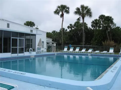 11 Peridot Ave, Naples, FL 34114 photo 4