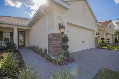 3578 Canopy Cir, Naples, FL 34120 photo 3