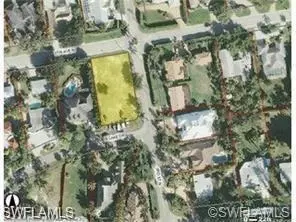 695 3rd St N, Naples, FL 34102 photo 4