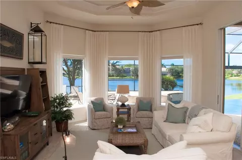 7885 Classics Dr, Naples, FL 34113 photo 3