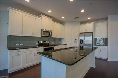 3684 Canopy Cir, Naples, FL 34120 photo 13