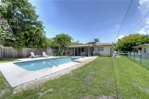 564 109th Ave N, Naples, FL 34108 photo 19