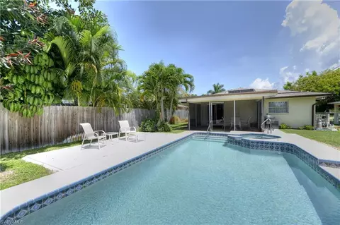 564 109th Ave N, Naples, FL 34108 photo 17
