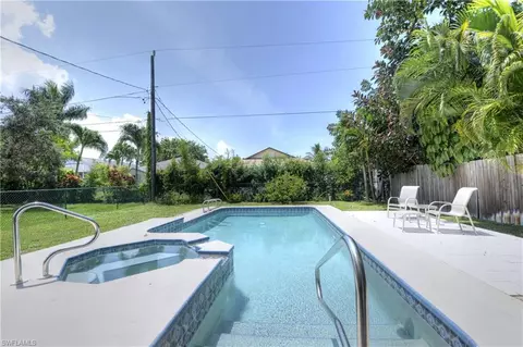 564 109th Ave N, Naples, FL 34108 photo 16