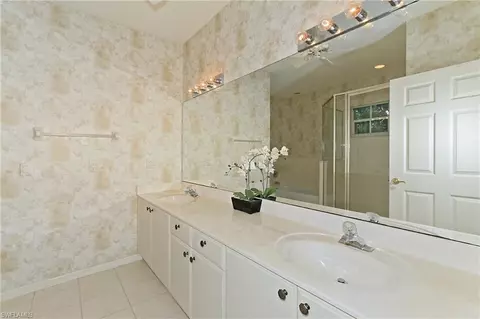 8085 Celeste Dr #821, Naples, FL 34113 photo 9