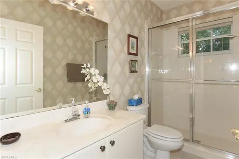 8085 Celeste Dr #821, Naples, FL 34113 photo 11