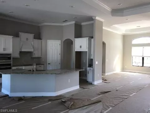9461 Carmini Ct, Naples, FL 34114 photo 4