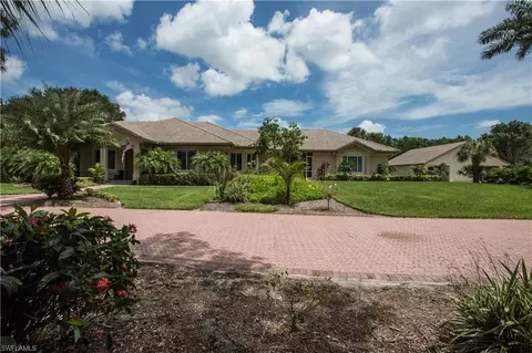 5711 Cedar Tree Ln, Naples, FL 34116 photo 1