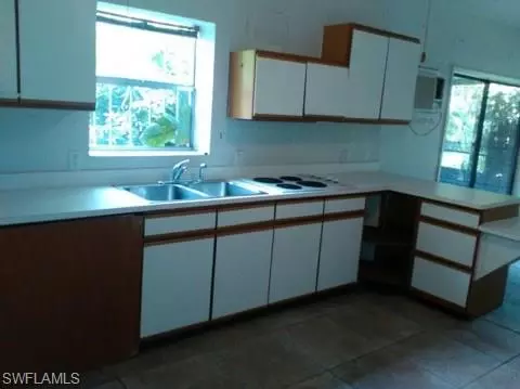 5210 Johns St, Naples, FL 34113 photo 11