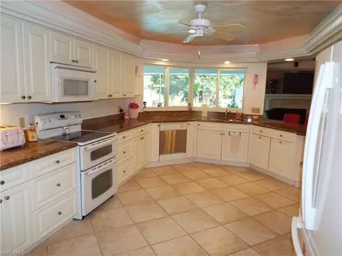12787 Coco Plum Ln, Naples, FL 34119 photo 12