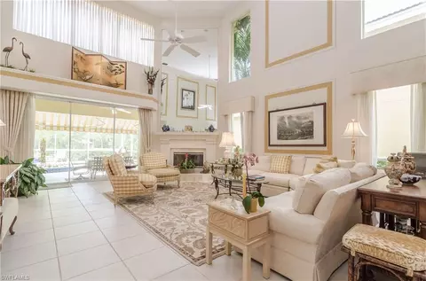 264 Edgemere Way E, Naples, FL 34105 photo 4