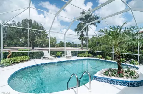264 Edgemere Way E, Naples, FL 34105 photo 7