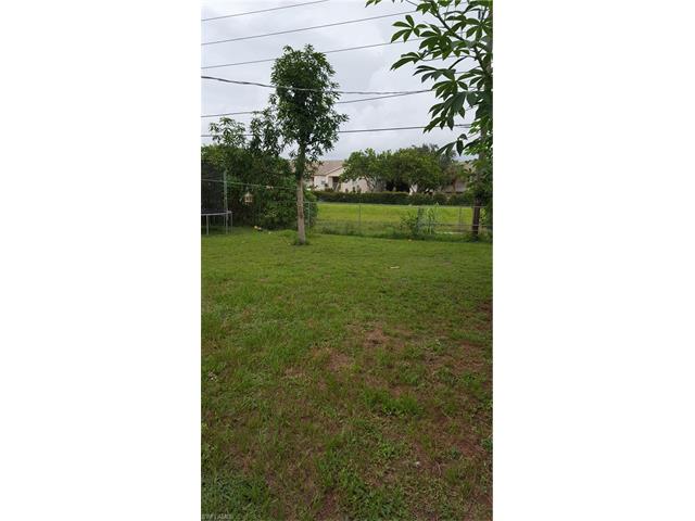 5311 Dixie Dr, Naples, FL 34113 photo 4