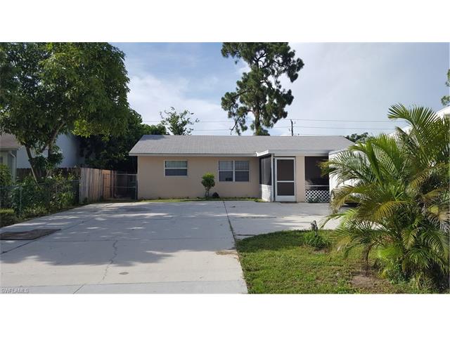 5311 Dixie Dr, Naples, FL 34113 photo 2