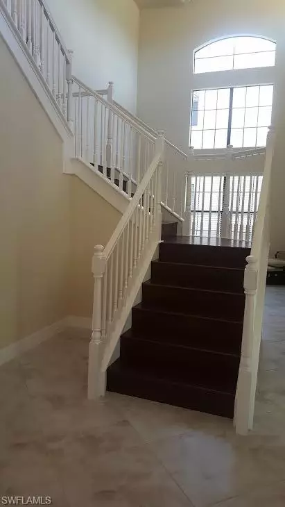 3474 Pacific Dr, Naples, FL 34119 photo 9