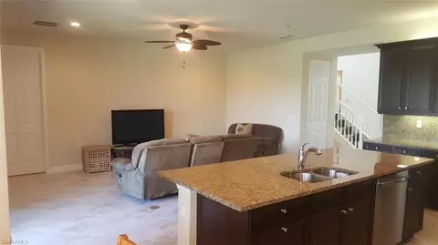 3474 Pacific Dr, Naples, FL 34119 photo 6