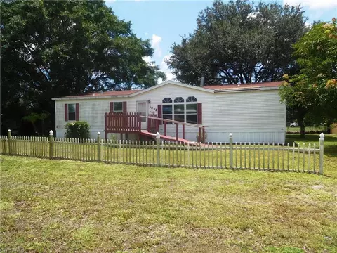 3032 Curry Rd, Immokalee, FL 34142 photo 1