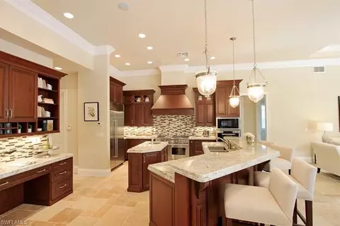 540 Regatta Rd, Naples, FL 34103 photo 8