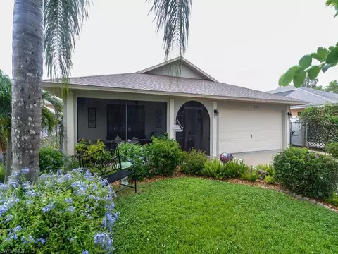 537 110th Ave N, Naples, FL 34108 photo 1