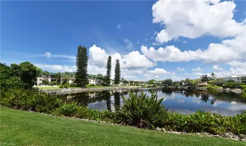 825 Ketch Dr #303, Naples, FL 34103 photo 10