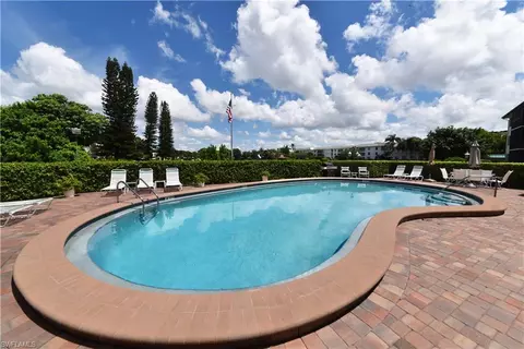 825 Ketch Dr #303, Naples, FL 34103 photo 9
