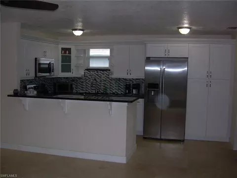 855 106th Ave N, Naples, FL 34108 photo 10