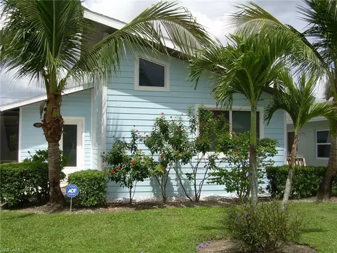 855 106th Ave N, Naples, FL 34108 photo 5