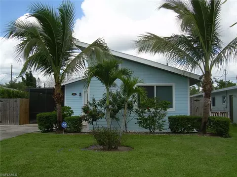 855 106th Ave N, Naples, FL 34108 photo 3