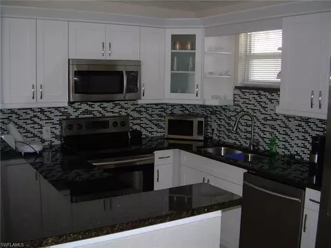 855 106th Ave N, Naples, FL 34108 photo 8