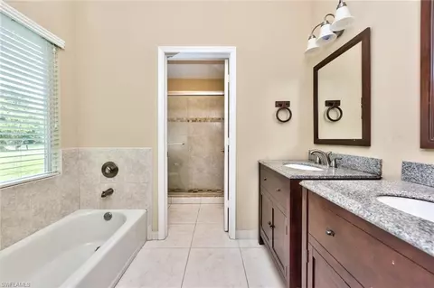 1300 Rordon Ave, Naples, FL 34103 photo 12