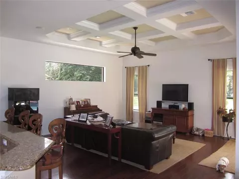 74 Myrtle Rd, Naples, FL 34108 photo 11